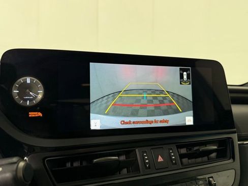 Used 2023 Lexus ES 350 350 w/ Premium Package image 17