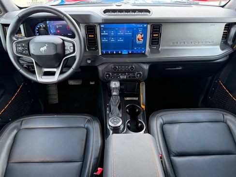 Used 2024 Ford Bronco Badlands AWD/4WD image 24