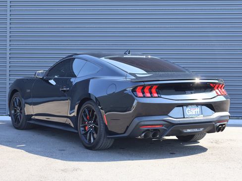 Used 2025 Ford Mustang GT w/ Mustang Nite Pony Package RWD image 7