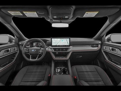Used 2025 Ford Explorer ST-Line w/ ST-Line Street Pack AWD/4WD image 17