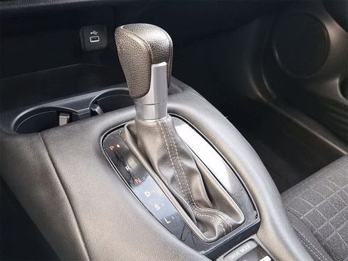 Certified 2023 Honda HR-V LX image 12