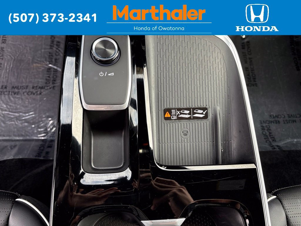 Used 2026 Buick Enclave Sport Touring AWD/4WD image 24