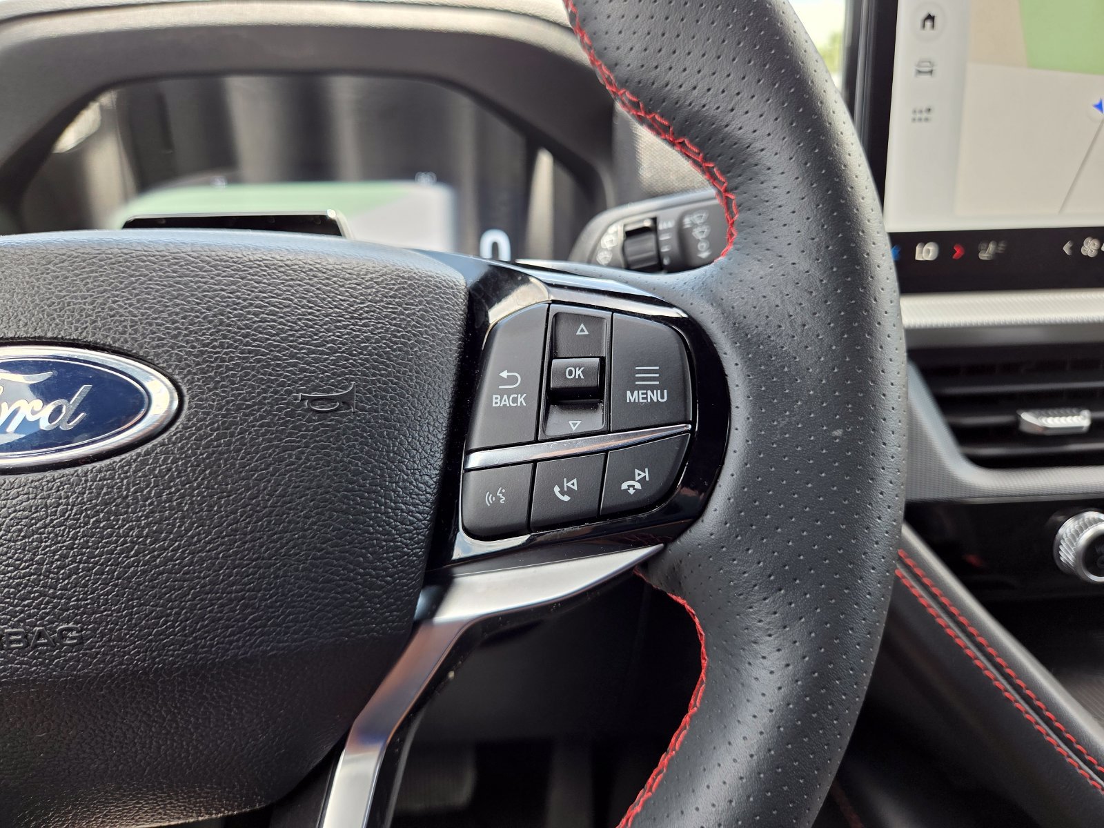 Used 2025 Ford Explorer ST-Line RWD image 43