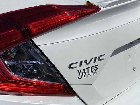 Used 2016 Honda Civic Touring image 28