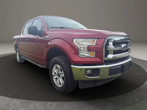 Used 2017 Ford F150 XLT AWD/4WD image 7
