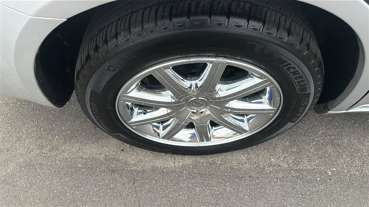 Used 2007 Chrysler 300 C RWD image 18
