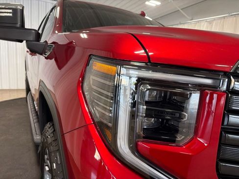Certified 2023 GMC Sierra 1500 AT4 w/ AT4 Premium Package AWD/4WD image 14