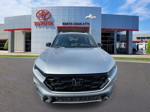 Used 2025 Honda CR-V Sport-L image 4