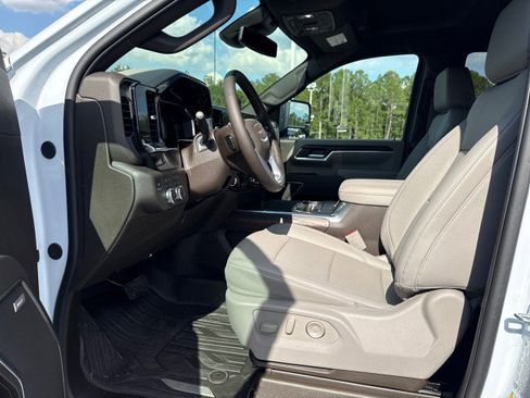 New 2026 GMC Sierra 2500 SLT image 20