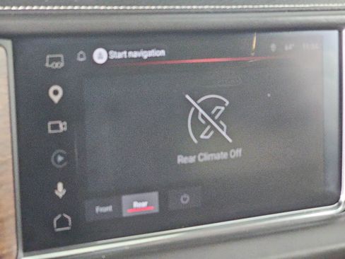 Used 2023 GMC Yukon XL Denali Ultimate AWD/4WD image 16