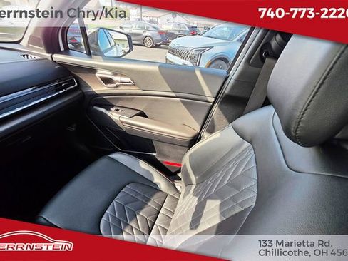 Used 2023 Kia Sportage X-Line w/ X-Line Premium Package image 11
