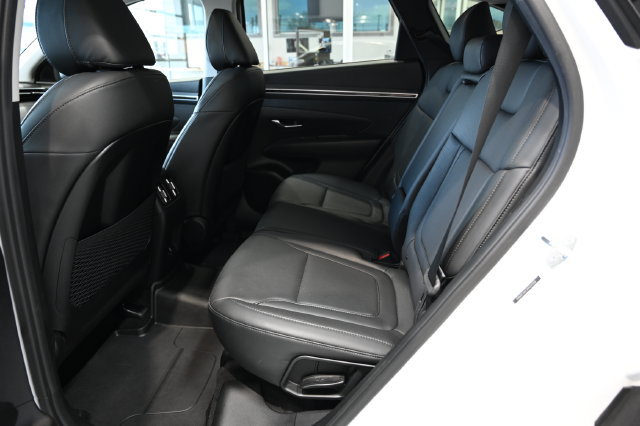 Used 2023 Hyundai Tucson SEL w/ Convenience Package FWD image 11