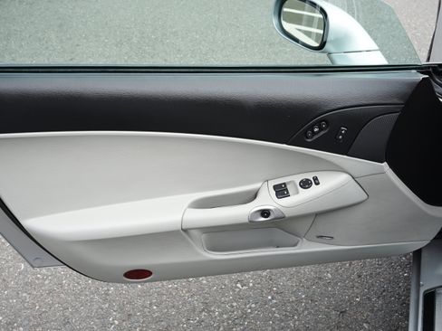 Used 2007 Chevrolet Corvette Convertible w/ Preferred Equipment Group image 20