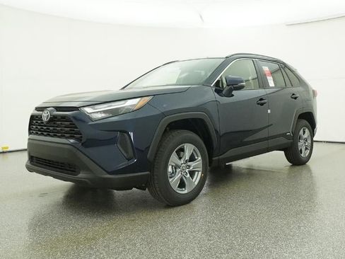 New 2025 Toyota RAV4 XLE image 17