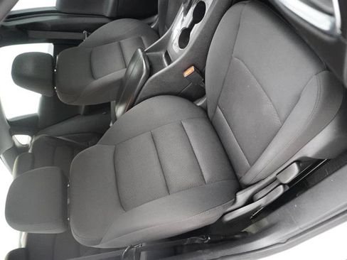 Used 2021 Chevrolet Malibu LT FWD image 9
