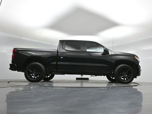 Used 2024 Chevrolet Silverado 1500 RST w/ Z71 Off-Road Package image 49