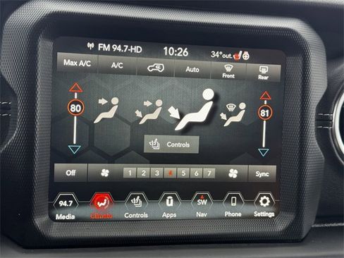 Certified 2022 Jeep Wrangler Unlimited Sahara w/ Cold Weather Group image 29