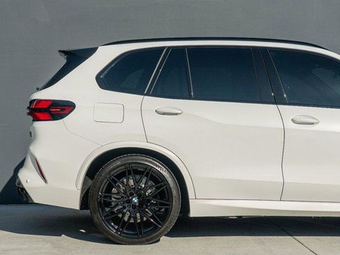 Used 2025 BMW X5 M Competition w/ Executive Package image 34
