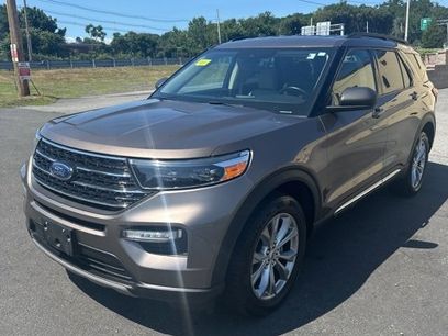 Used 2021 Ford Explorer XLT w/ Equipment Group 202A