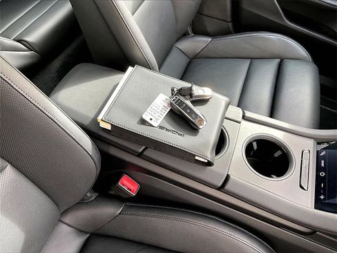 Certified 2024 Porsche Taycan image 16