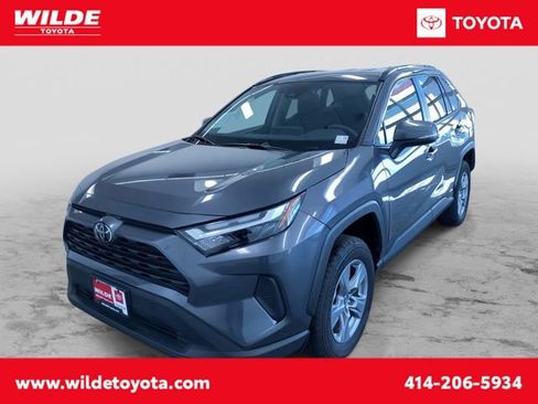 Used 2025 Toyota RAV4 XLE image 1
