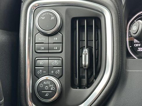 Used 2019 GMC Sierra 1500 SLT image 41