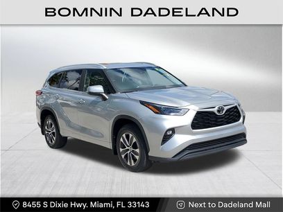 Used 2023 Toyota Highlander XLE