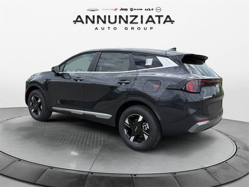 New 2026 Kia Sportage LX w/ LX Convenience Package image 3