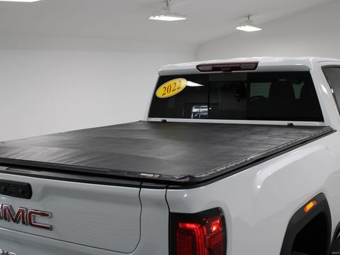Used 2022 GMC Sierra 2500 AT4 w/ AT4 Preferred Package image 16