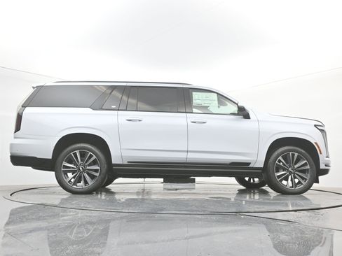 New 2026 Cadillac Escalade ESV Sport w/ Touring Package image 20