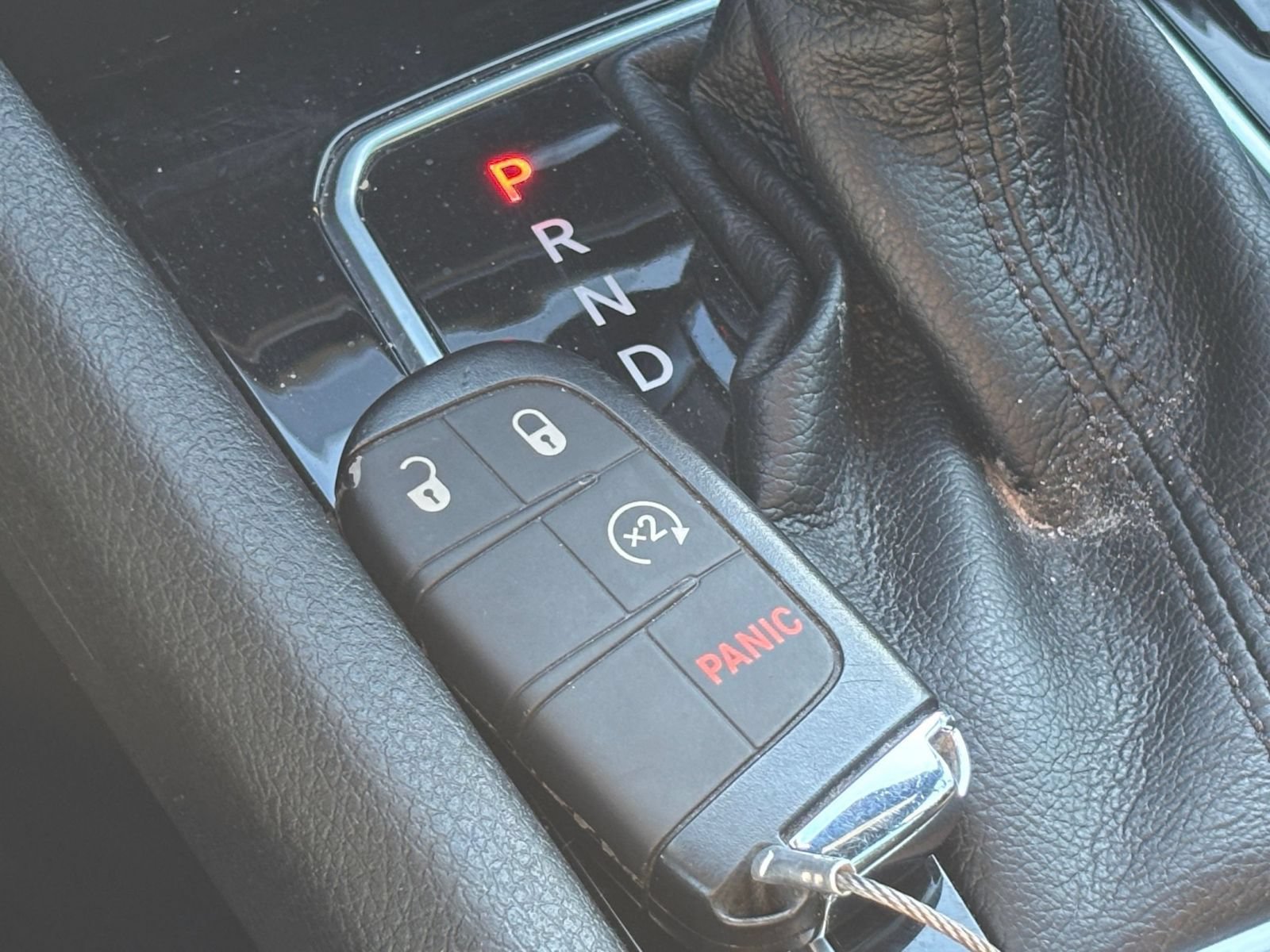 Used 2025 Jeep Compass Latitude AWD/4WD image 24