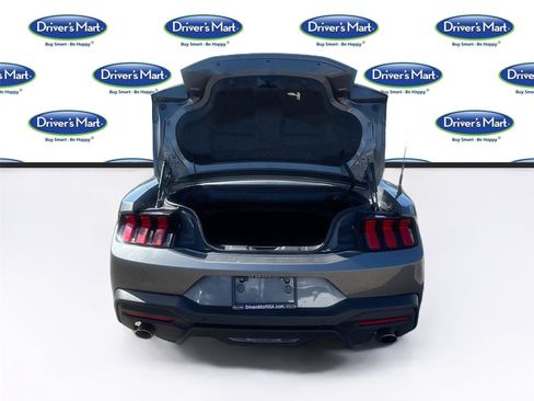 Used 2025 Ford Mustang Premium image 24