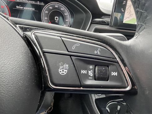 Used 2022 Audi A4 2.0T Premium Plus w/ Premium Plus Package image 16