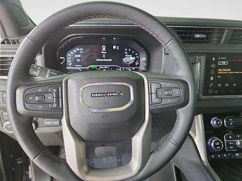 Used 2023 GMC Yukon XL Denali w/ Max Trailering Package AWD/4WD image 22