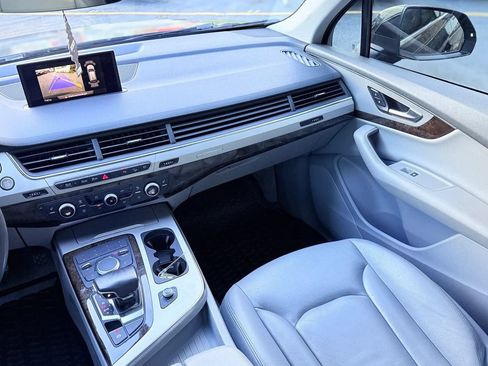 Used 2018 Audi Q7 2.0T Premium AWD/4WD image 11