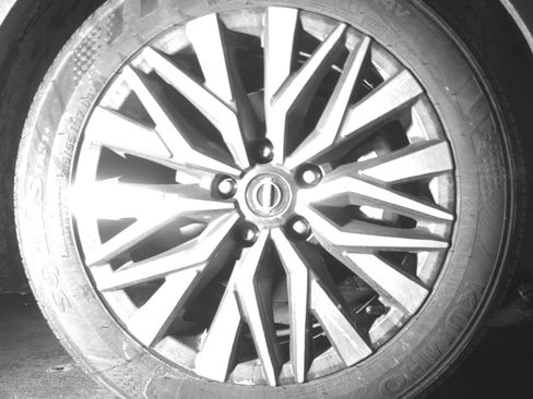 Used 2025 Nissan Altima 2.5 SV FWD image 16