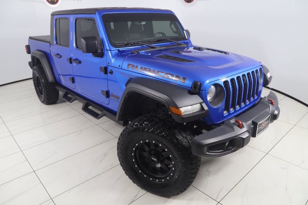 Used 2022 Jeep Gladiator Rubicon w/ Cold Weather Group AWD/4WD image 17
