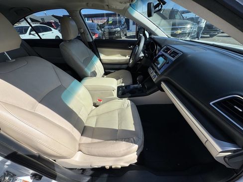 Used 2016 Subaru Legacy 2.5i Limited image 8