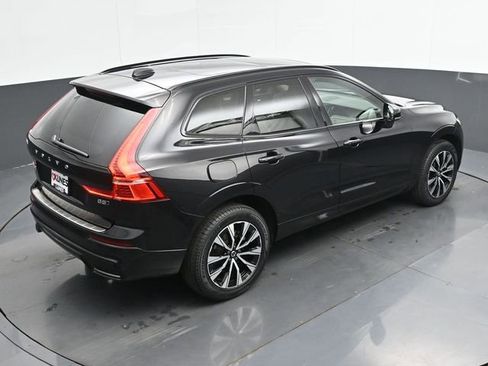 Used 2023 Volvo XC60 B5 Plus w/ Protection Package Premier image 37