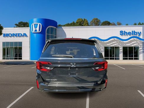 New 2026 Honda Odyssey EX-L image 7