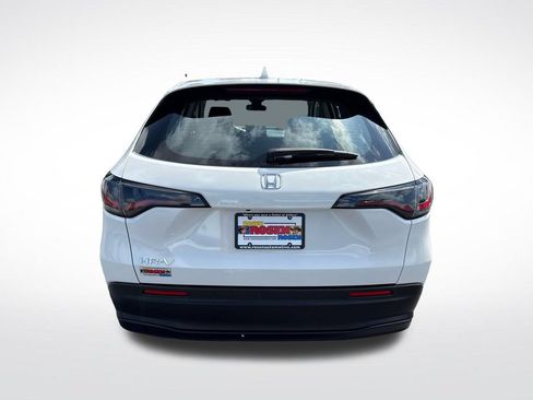 Certified 2025 Honda HR-V LX image 4
