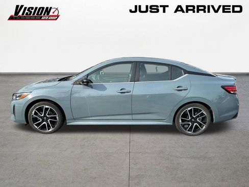 Used 2024 Nissan Sentra SR image 8