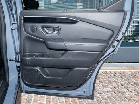 Certified 2024 Honda Pilot Touring image 15