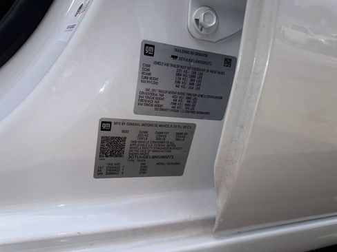 Used 2022 GMC Sierra 1500 Denali w/ Denali Reserve Package image 32