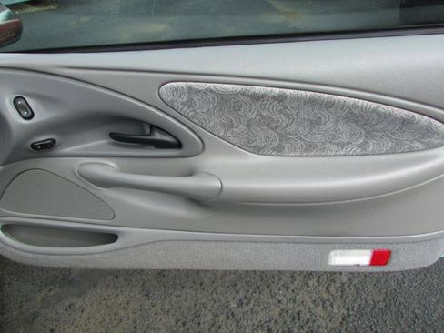 Used 1996 Mercury Cougar XR7 image 17