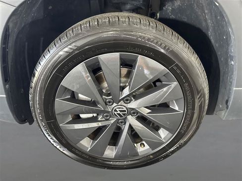 Used 2024 Volkswagen Taos S FWD image 22