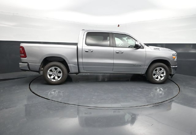 Used 2024 RAM 1500 Laramie AWD/4WD image 11