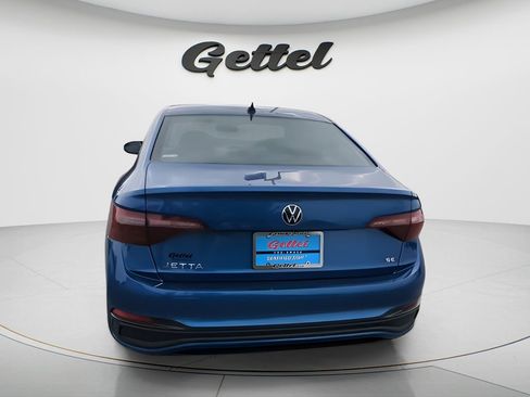 Used 2024 Volkswagen Jetta SE image 7