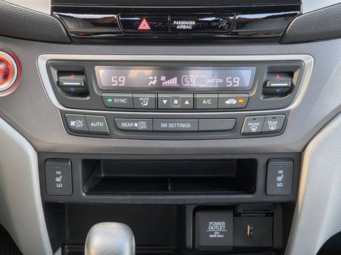 Used 2017 Honda Ridgeline RTL-T image 26