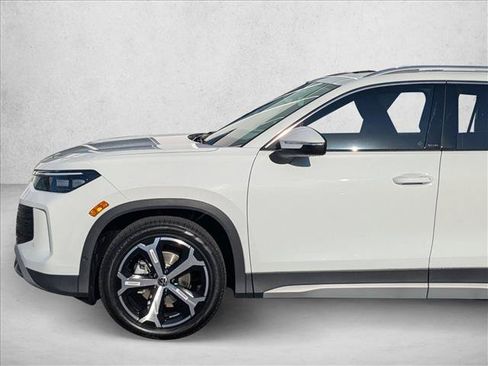 New 2026 Volkswagen Tiguan SE FWD image 8